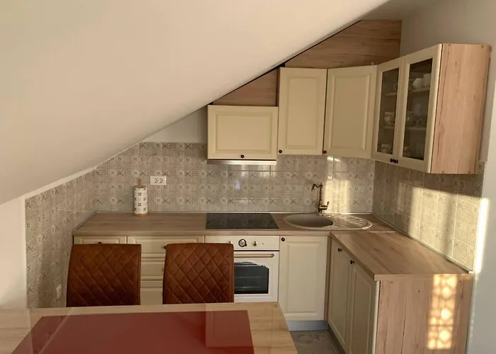 Bordoa De Macura With Bay View Zadar