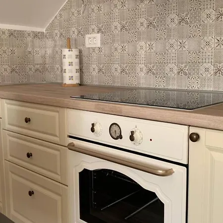 Bordoa De Macura With Bay View Brodarica