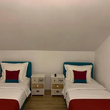 Bordoa De Macura With Bay View *